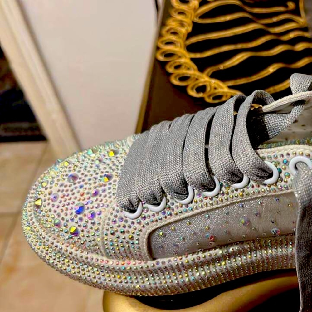 Elegant Sneakers,  size 39-40 great for chic outings. New! Imported!